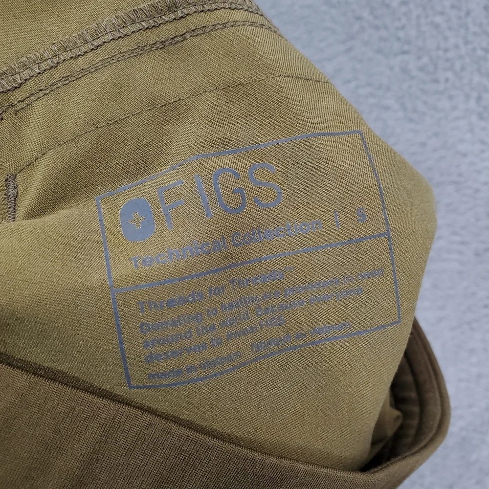 Figs Axim Cargo Scrub Pants Mens Small Green T2001